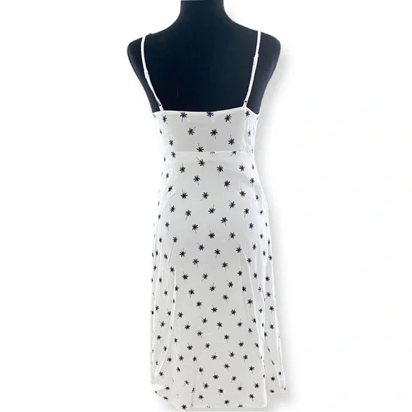 Palm Tree Dress - Picture 2 of 3